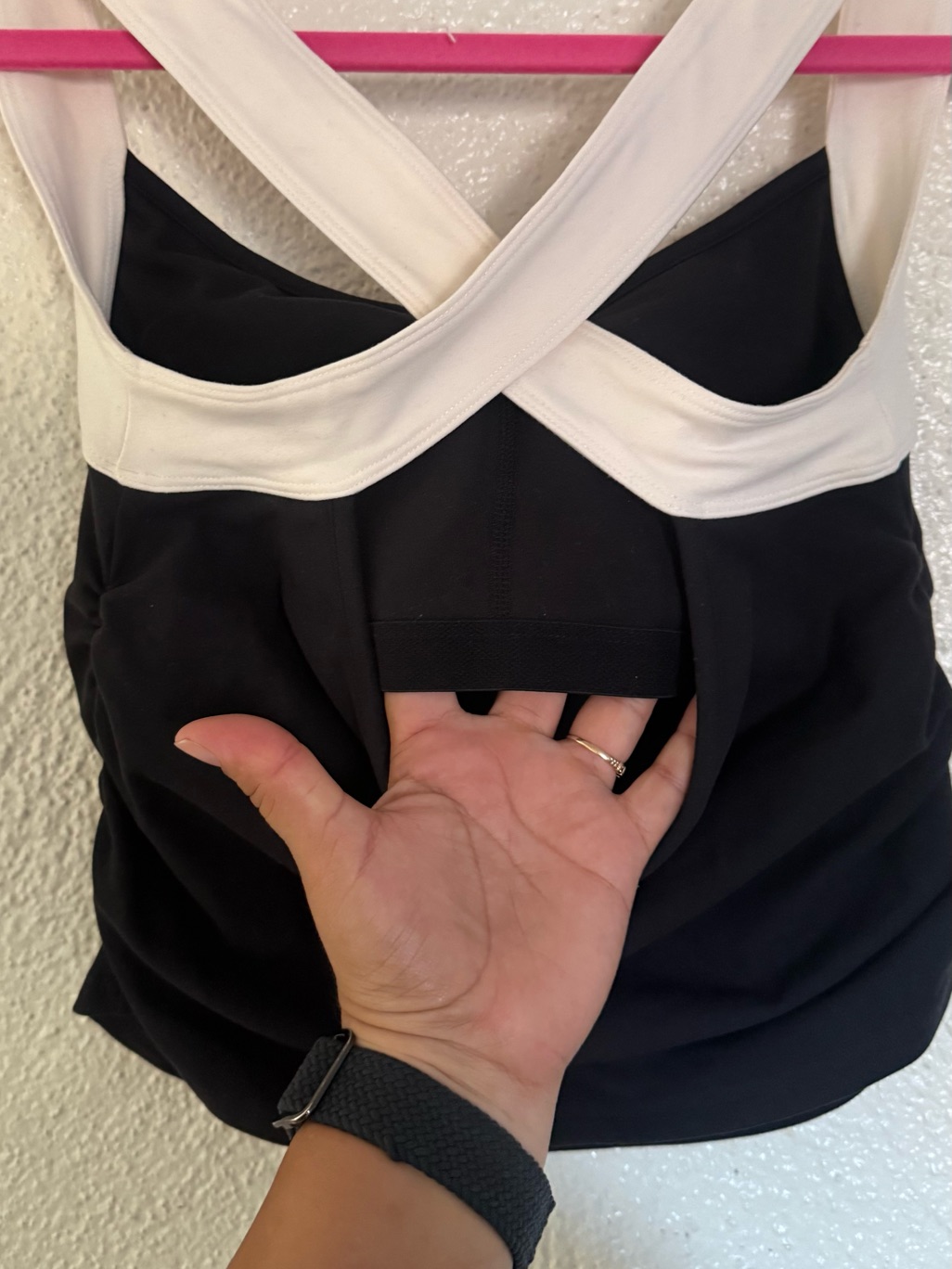 437 The Sculpt Tank Top In Black & Cream Size Large Nwt — image 6 of 8
